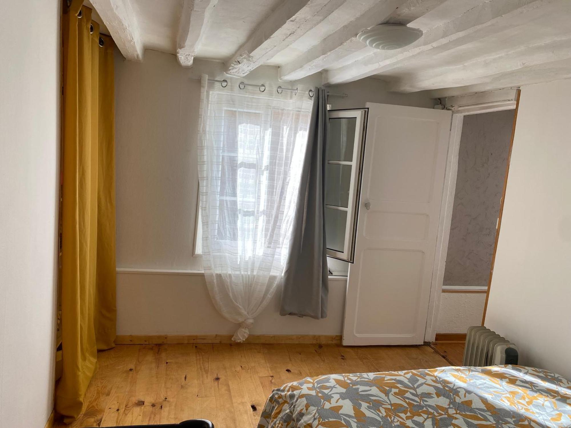 Maison De